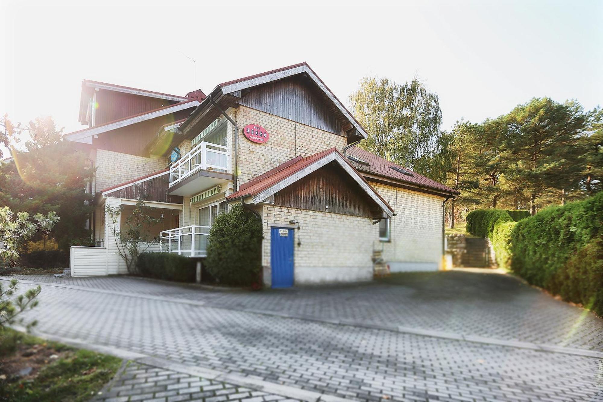 Pas Juste Appartement Nida Buitenkant foto
